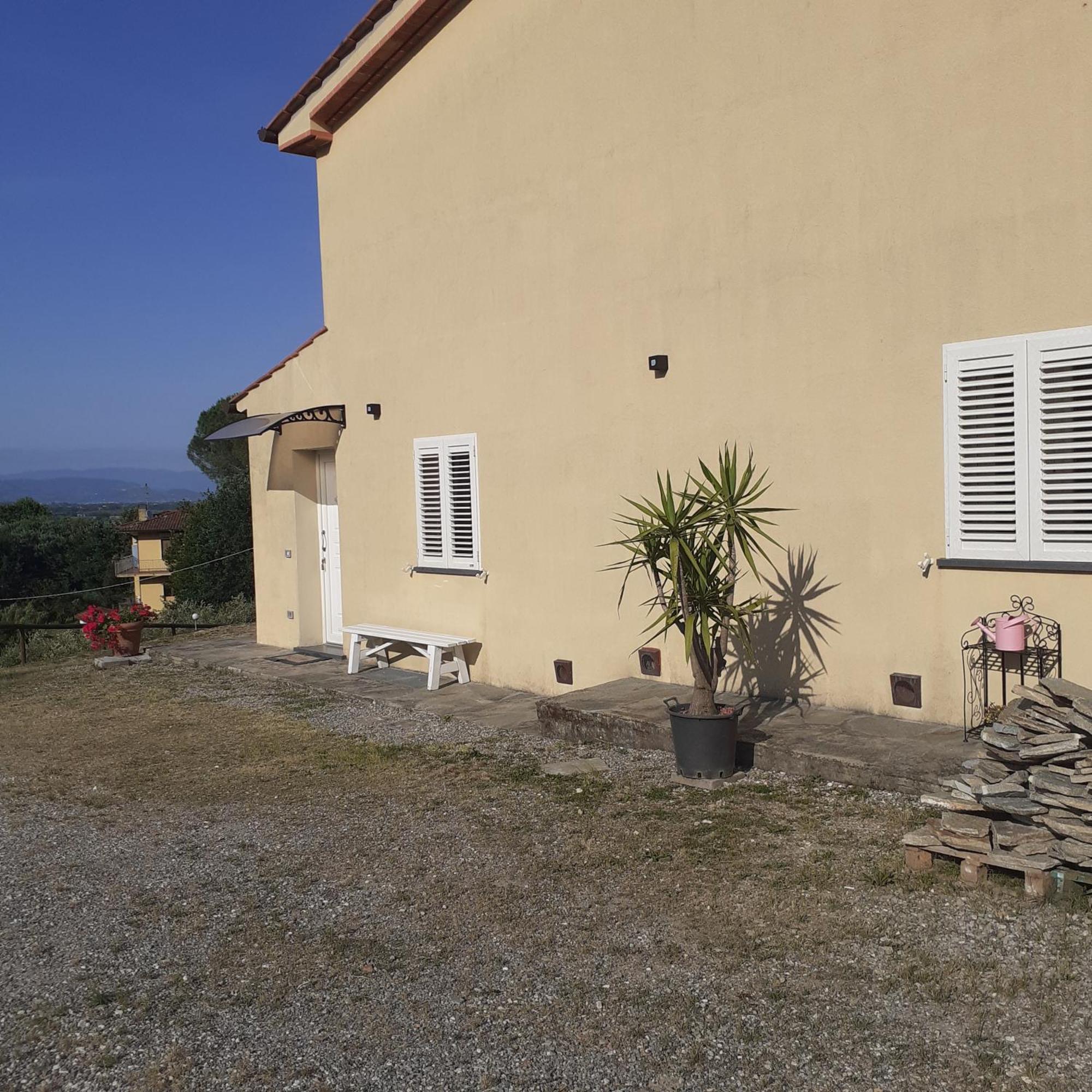 Casavacanze Baggioro Colle di Compito Eksteriør billede